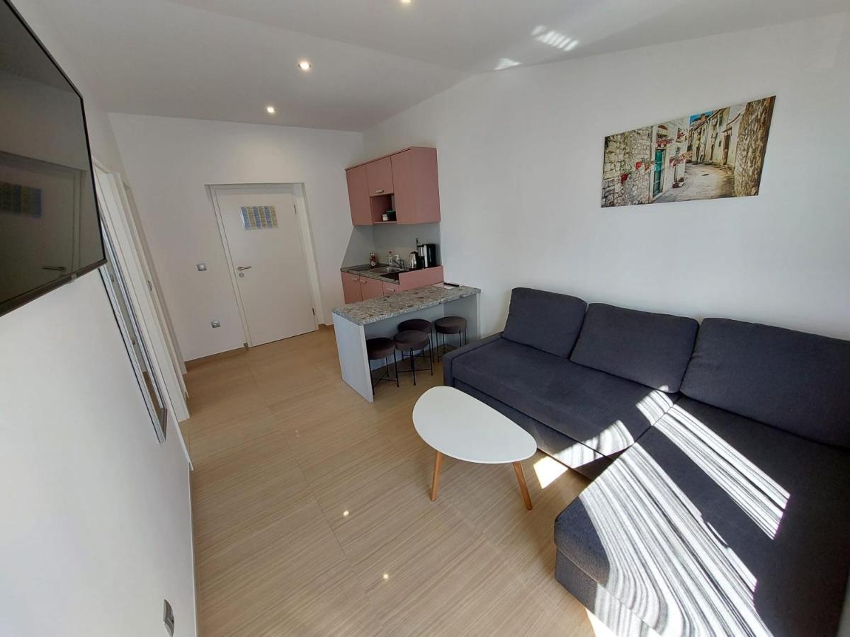Apartmani Tropical Vodice Exterior foto